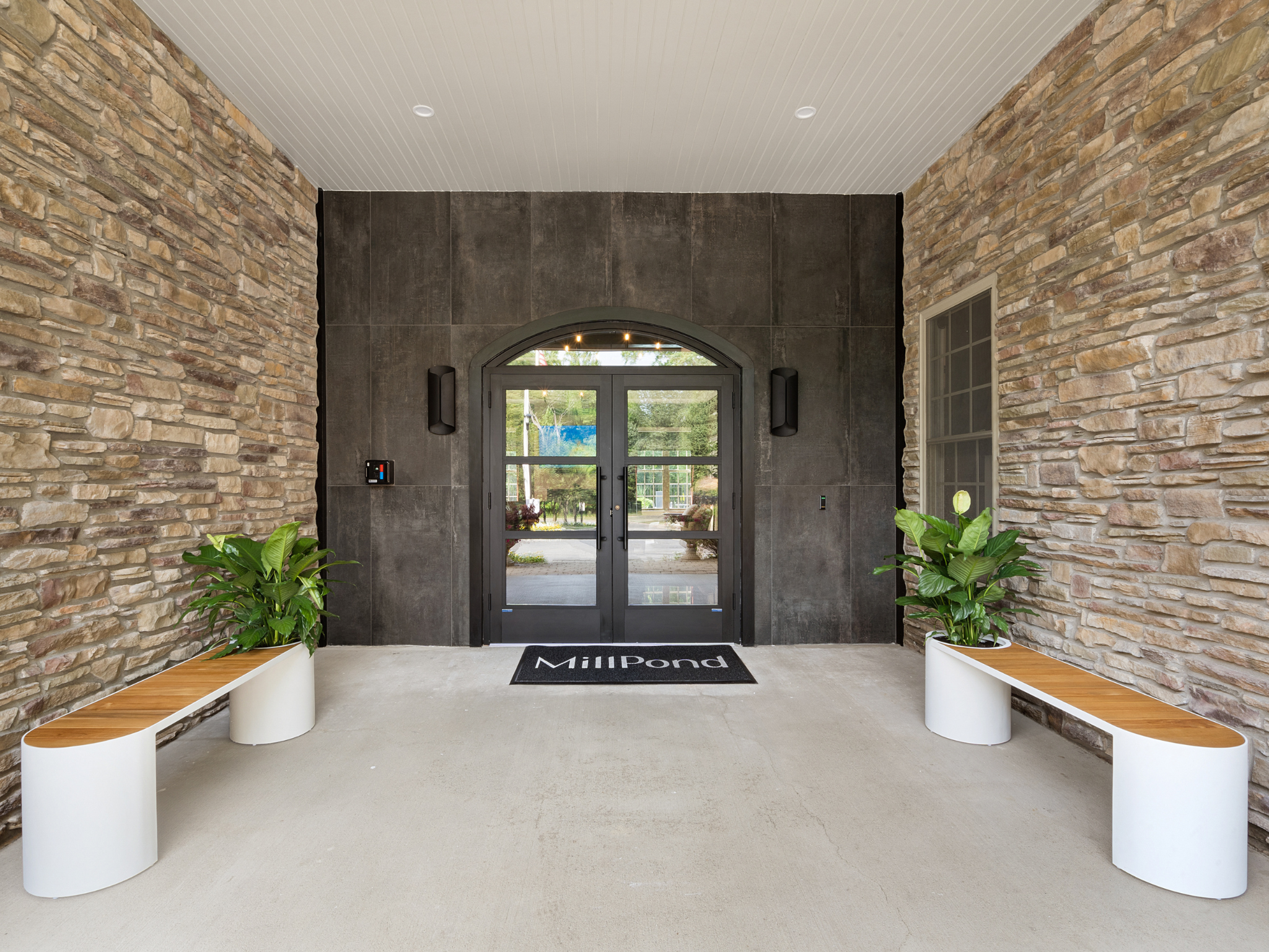 Millpond Clubhouse Exterior 2